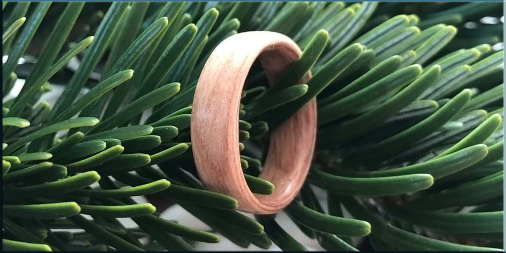 Read more about the article Ring2 Ring aus Ahornholz